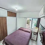 Lindo Apartamento A 350M Do Mar!
